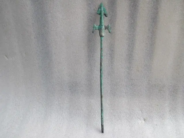 17.5 x 2.3 cm * / China ancient Bow and arrow head sword collection copper statue
17.5 x 2.3 cm * / China ancient Bow and arrow head sword collection copper statue