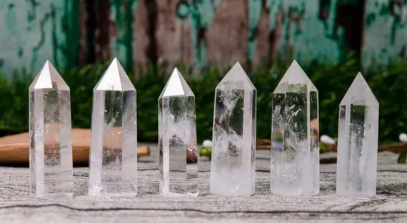 6pcs beautiful 100% natural clear rock quartz Crystal gemstone point Metaphysical chakra Healing stone wand for wholesale
6pcs beautiful 100% natural clear rock quartz Crystal gemstone point Metaphysical chakra Healing stone wand for wholesale