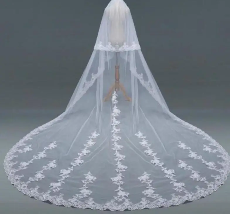 HOT Lace Wedding Brida Veils White/Ivory 2T Cathedral Length wedding Accessories+Comb
HOT Lace Wedding Brida Veils White/Ivory 2T Cathedral Length wedding Accessories+Comb