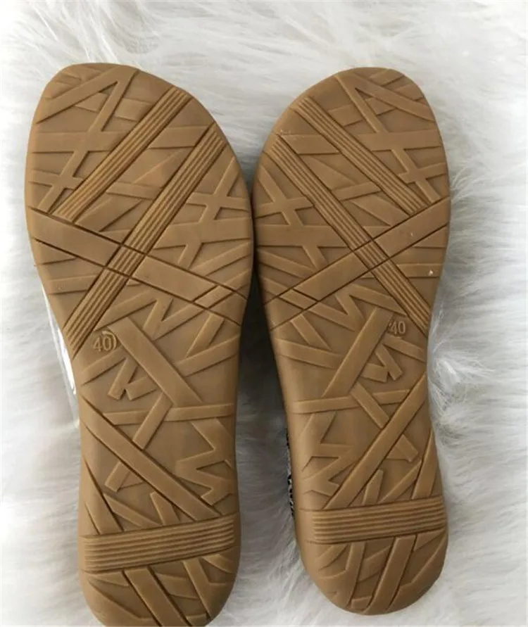 2019 New Women Slipper Summer Open Toe Belt Buckle Flat Slippers Ladies Snake Shallow Casual Beach Slide Woman Shoes Dropship
2019 New Women Slipper Summer Open Toe Belt Buckle Flat Slippers Ladies Snake Shallow Casual Beach Slide Woman Shoes Dropship