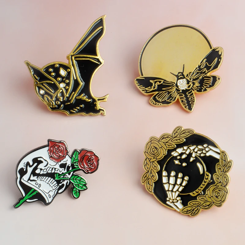 Punk Enamel Pins Skull Fear No Future Bee Bat Black Pins Vintage Badges On Backpack Badges Metal Jewelry Brooches
Punk Enamel Pins Skull Fear No Future Bee Bat Black Pins Vintage Badges On Backpack Badges Metal Jewelry Brooches