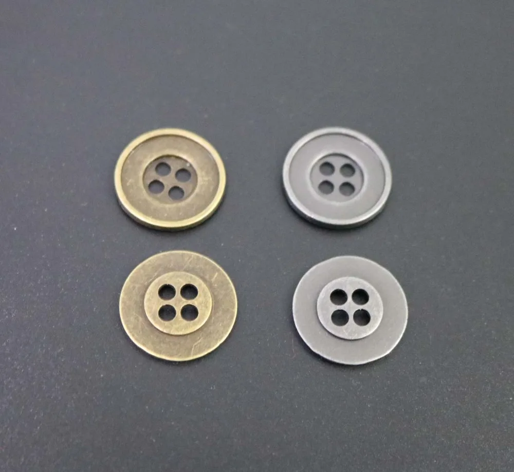 20pcs 17mm bronze/antique silver/silver double adge Metal flat Buttons Pattern Carved Sewing Buttons
20pcs 17mm bronze/antique silver/silver double adge Metal flat Buttons Pattern Carved Sewing Buttons