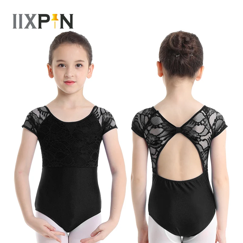 Фото IIXPIN Детский купальник для гимнастики и балета с короткими рукавами, цветочным кружевом и бантом на спине.