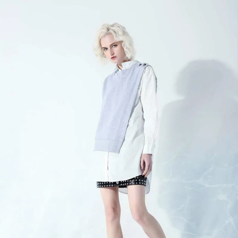 New 2020 womens tops and blouses long sleeve white patchwork gray loose long shirts casual clothes
New 2020 womens tops and blouses long sleeve white patchwork gray loose long shirts casual clothes