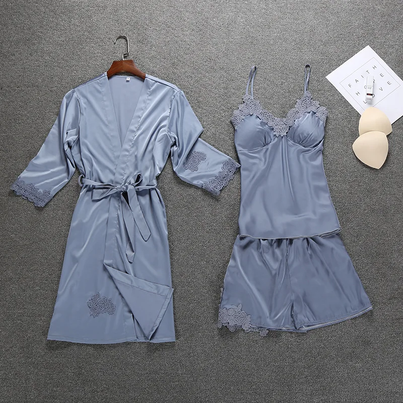 3 Pieces Ladies Sexy Silk Satin Robe Set Include Bathrobe+Top+Short Pant+Belt Summer Sleepwear Set Charming NightWear For Women
3 Pieces Ladies Sexy Silk Satin Robe Set Include Bathrobe+Top+Short Pant+Belt Summer Sleepwear Set Charming NightWear For Women