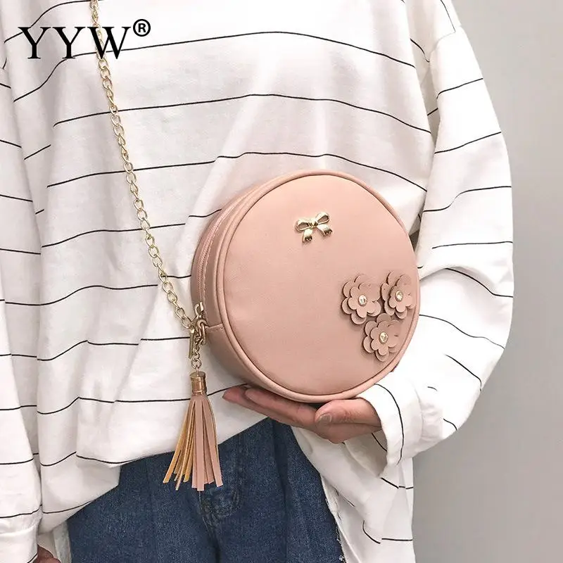 Women Messenger Bags Vintage Tassels Crossbody Bag Leather Bowknot Casual Pu Leather Shoulder Bag High Quality Round Clutch
Women Messenger Bags Vintage Tassels Crossbody Bag Leather Bowknot Casual Pu Leather Shoulder Bag High Quality Round Clutch