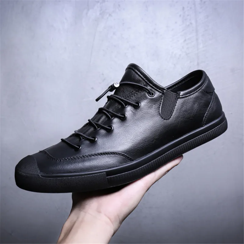 RUIDENG men casual shoes fashion genuine Leather Male fashion Flat with lace up solid black cow leather breathable high quality
RUIDENG men casual shoes fashion genuine Leather Male fashion Flat with lace up solid black cow leather breathable high quality