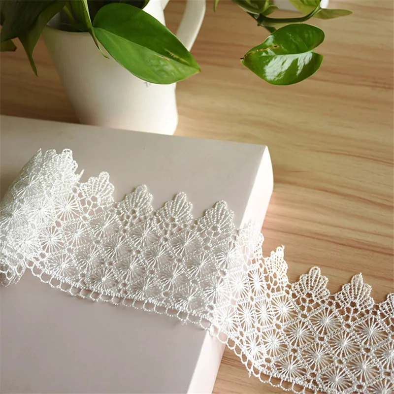 3 Meters 9 CM Off White Lace Trims Applique Polyester for Dress Home Textiles Sewing Lace Fabric Embroidered Cusack
3 Meters 9 CM Off White Lace Trims Applique Polyester for Dress Home Textiles Sewing Lace Fabric Embroidered Cusack