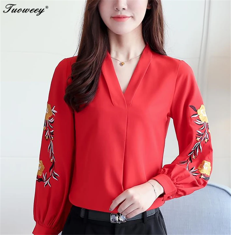 2020 spring new women's Embroidery blouse big size Korean version Lantern Sleeve shirt Long Sleeve Chiffon Blouse
2020 spring new women's Embroidery blouse big size Korean version Lantern Sleeve shirt Long Sleeve Chiffon Blouse