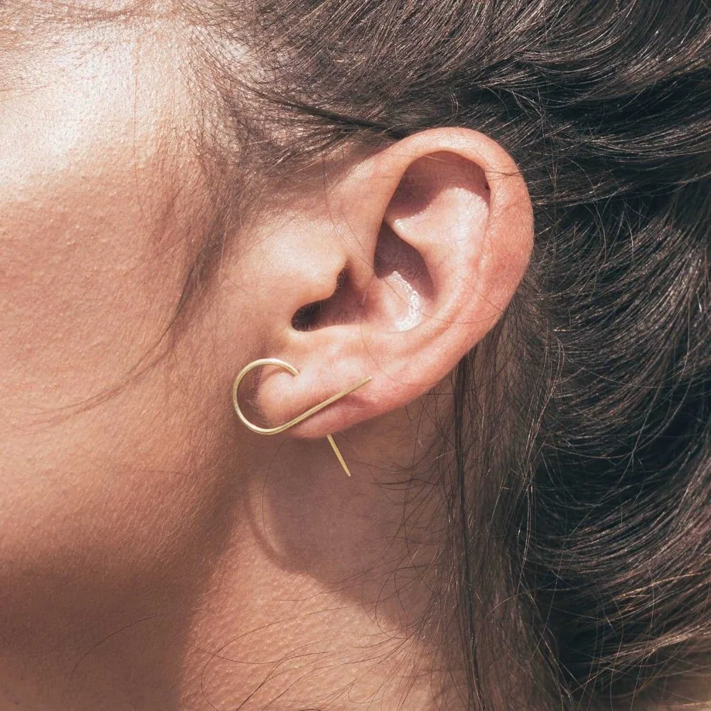 SRCOI Geometric Twist Minimalist Earrings Stud Black Gold Silver Color Infinity Earrings Irregular Wave Line Cross Metal Women
SRCOI Geometric Twist Minimalist Earrings Stud Black Gold Silver Color Infinity Earrings Irregular Wave Line Cross Metal Women