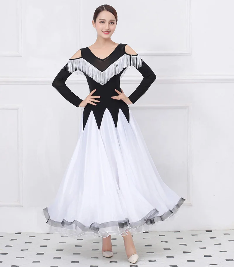 Standard Ballroom Dance Dress 2021 Women Tango Flamenco Waltz Dancing Skirt Lady's V-neck Tassel Ballroom Competition Dresses
Standard Ballroom Dance Dress 2021 Women Tango Flamenco Waltz Dancing Skirt Lady's V-neck Tassel Ballroom Competition Dresses
