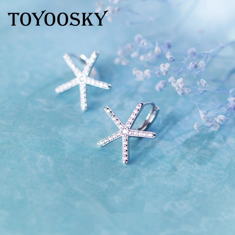 TOYOOSKY Новые простые трендовые серьги-клипсы в виде морской звезды для женщин и детей, модные милые маленькие серьги из стерлингового серебра...
TOYOOSKY Новые простые трендовые серьги-клипсы в виде морской звезды для женщин и детей, модные милые маленькие серьги из стерлингового серебра...