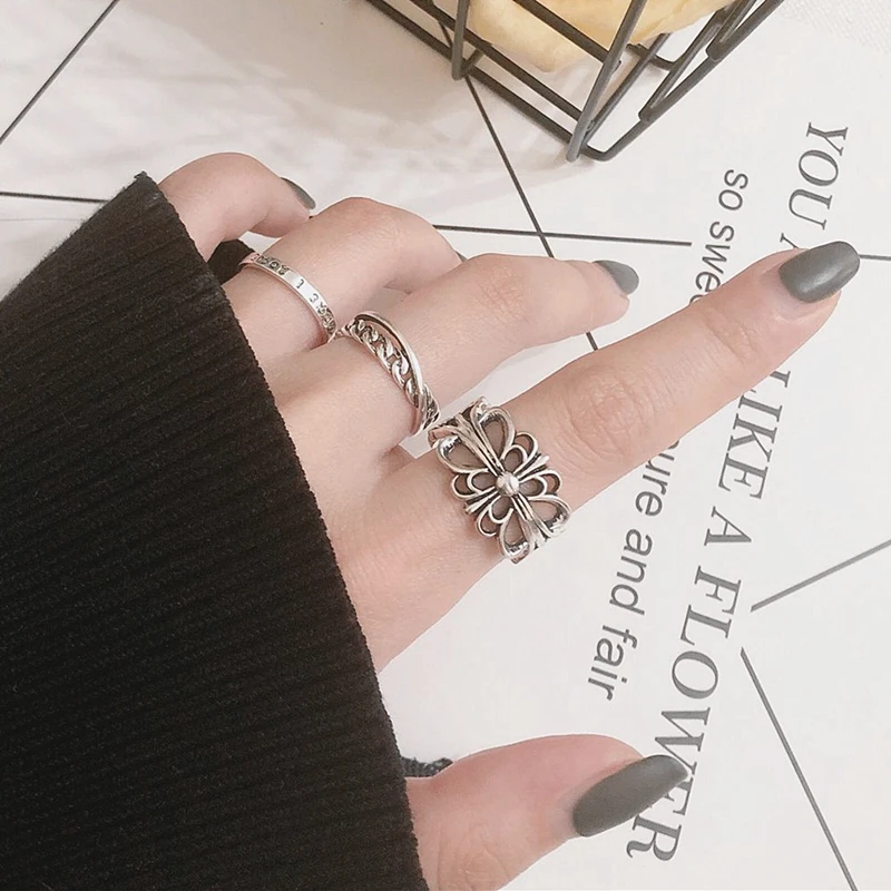 Simple Thai silver retro ring trend cross punk personality men and women open index finger ring for wholesale
Simple Thai silver retro ring trend cross punk personality men and women open index finger ring for wholesale