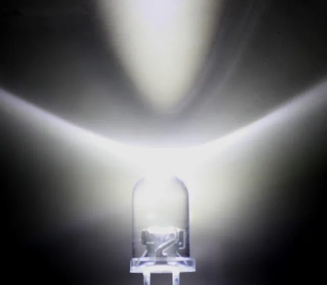 1000PCS 5mm Super Bright Round White LED Lamp 35,000mcd Whole sale Price!