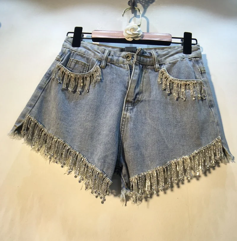 2019 Cotton Rushed Women Shorts Short Jeans Women's New Cowboy Heavy Work Vertical Studded Tassel High Waist Wide Leg Female
2019 Cotton Rushed Women Shorts Short Jeans Women's New Cowboy Heavy Work Vertical Studded Tassel High Waist Wide Leg Female