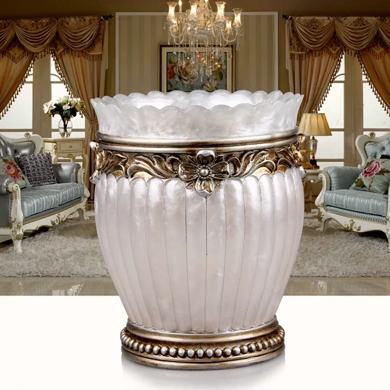 European household kitchen garbage can living room kitchen bedroom bucket bucket with a large round cover
European household kitchen garbage can living room kitchen bedroom bucket bucket with a large round cover
