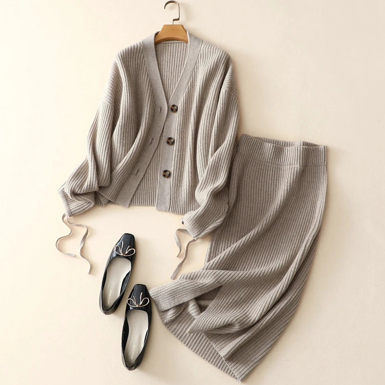 pure goat cashmere women fashion sweater suits full sleeve cardigan mid-length skirt 2pcs/set apricote color M/L
pure goat cashmere women fashion sweater suits full sleeve cardigan mid-length skirt 2pcs/set apricote color M/L