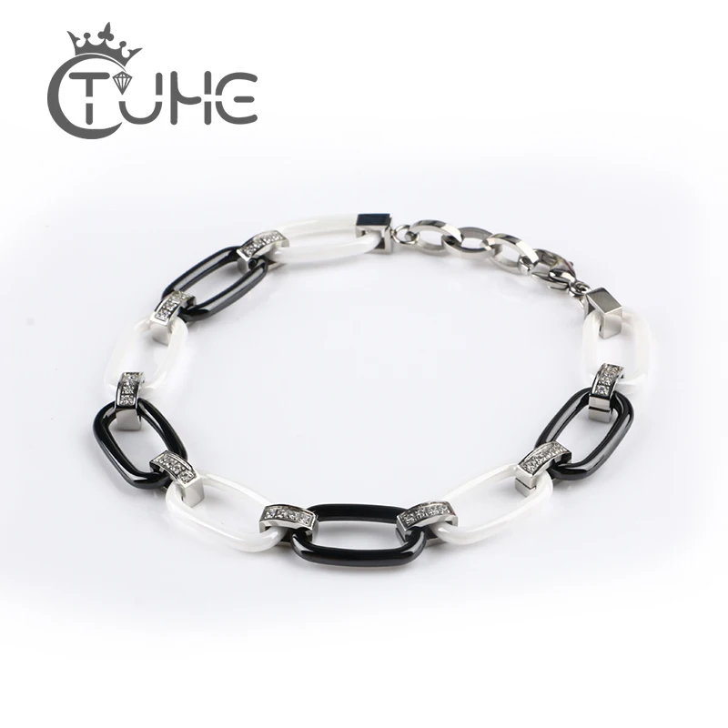 2019 New Geometric Women Charm Bracelets Crystal CZ Rhinestone Black White Ceramic Bangle Bracelet Trendy Wedding Jewelry Gift
2019 New Geometric Women Charm Bracelets Crystal CZ Rhinestone Black White Ceramic Bangle Bracelet Trendy Wedding Jewelry Gift