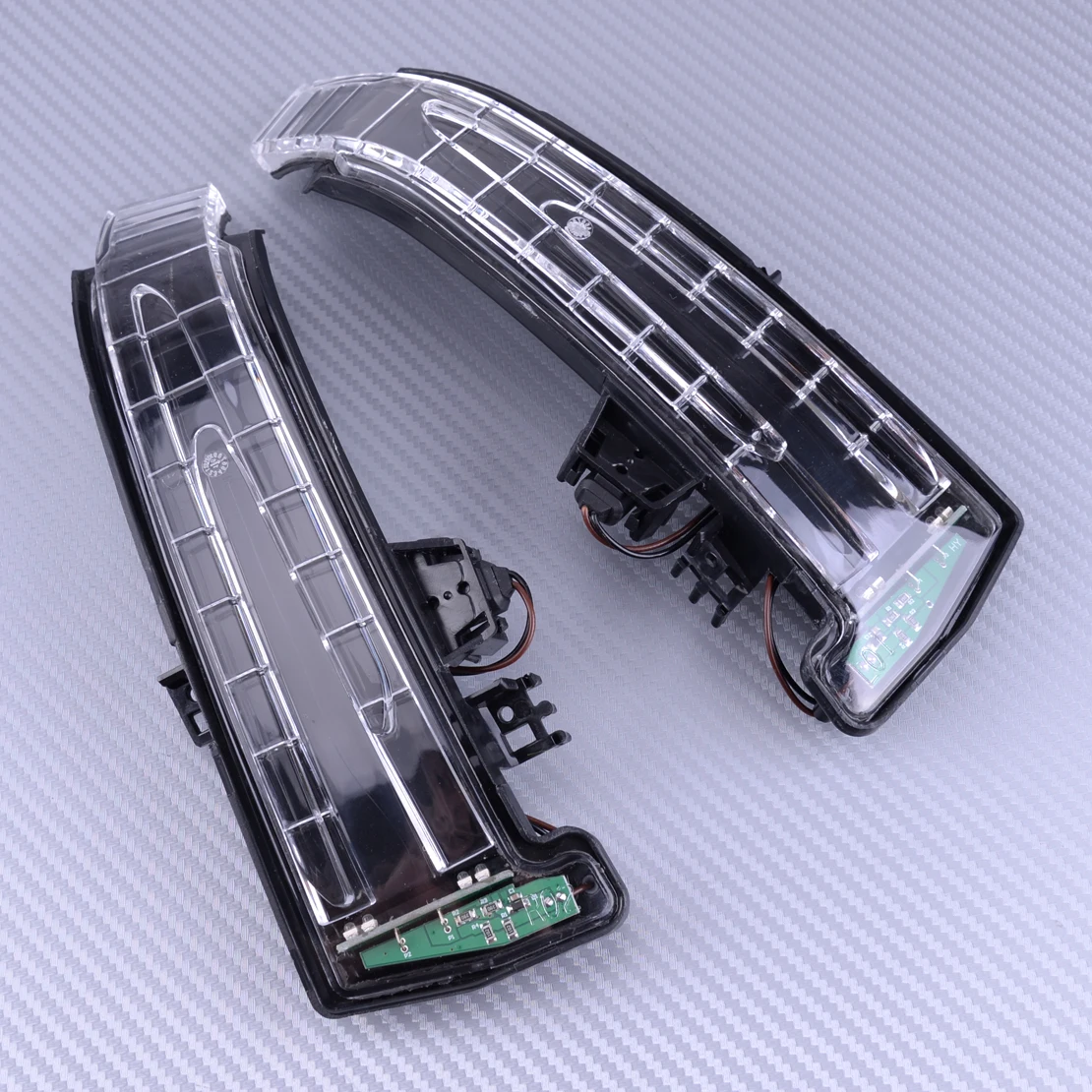1 пара подходит для Mercedes Benz W204 W212 W221 2129067401 A2129067401 автомобильный индикатор для зеркала сигнала поворота комплект лампы
1 пара подходит для Mercedes Benz W204 W212 W221 2129067401 A2129067401 автомобильный индикатор для зеркала сигнала поворота комплект лампы