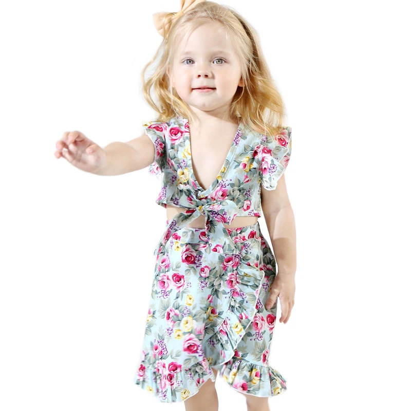 2020 Brand Summer Girls Clothing Sets Fashion Cotton print short sleeve T-shirt and shorts girls clothes sport suits
2020 Brand Summer Girls Clothing Sets Fashion Cotton print short sleeve T-shirt and shorts girls clothes sport suits
