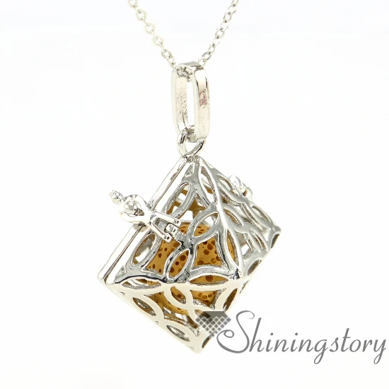 rhombus openwork essential oil jewelry diffuser necklace wholesale jewelry lockets diffuser jewelry wholesale metal volcanic sto
rhombus openwork essential oil jewelry diffuser necklace wholesale jewelry lockets diffuser jewelry wholesale metal volcanic sto