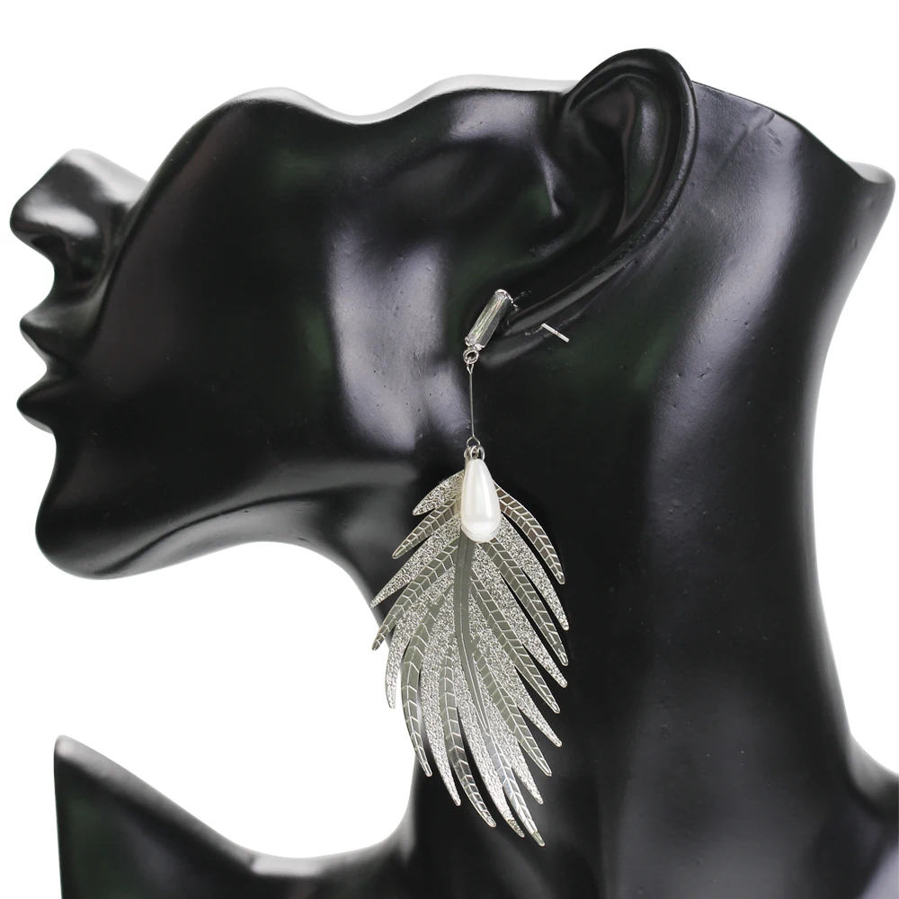 WNGMNGL 2018 Hot Fashion Metal Leaves Dangling Long Statement Drop Earrings For Women Gold Silver Color Pendientes Mujer
WNGMNGL 2018 Hot Fashion Metal Leaves Dangling Long Statement Drop Earrings For Women Gold Silver Color Pendientes Mujer