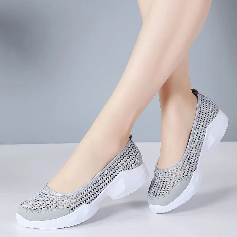WDZKN 2021 Summer Shoes Women Sneakers Breathable Mesh Shallow Slip On Flat Shoes Lightweight Sneakers Zapatillas Mujer Big Size
WDZKN 2021 Summer Shoes Women Sneakers Breathable Mesh Shallow Slip On Flat Shoes Lightweight Sneakers Zapatillas Mujer Big Size