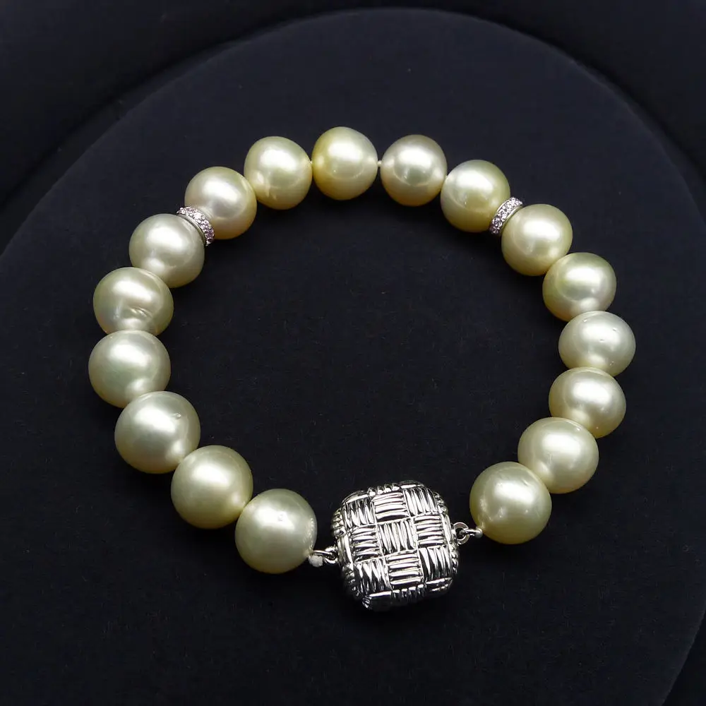 Luminous 10-11mm Natural Color Real South Sea Pearl Bracelet 925 Sterling Silver
Luminous 10-11mm Natural Color Real South Sea Pearl Bracelet 925 Sterling Silver