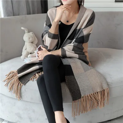 Large Size New Arrival Autumn Winter Sweater Women Casual Cute Plaid Print Coat Sweater Plus Size V Neck Elegant Loose Clothing
Large Size New Arrival Autumn Winter Sweater Women Casual Cute Plaid Print Coat Sweater Plus Size V Neck Elegant Loose Clothing