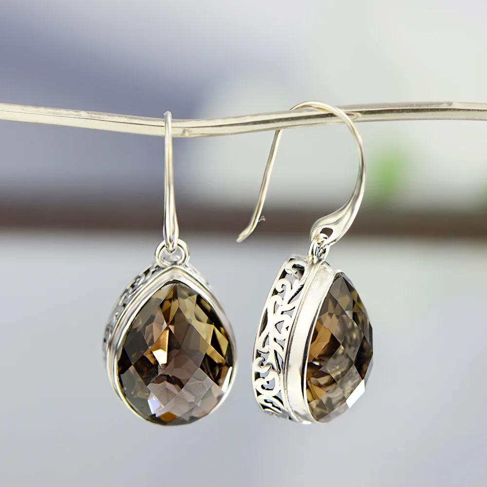Brinco Mosaic Female Water Body Section Tea-coloured Crystal Earrings Temperament Pendant Jewelry Fashion Decorative Pattern
Brinco Mosaic Female Water Body Section Tea-coloured Crystal Earrings Temperament Pendant Jewelry Fashion Decorative Pattern