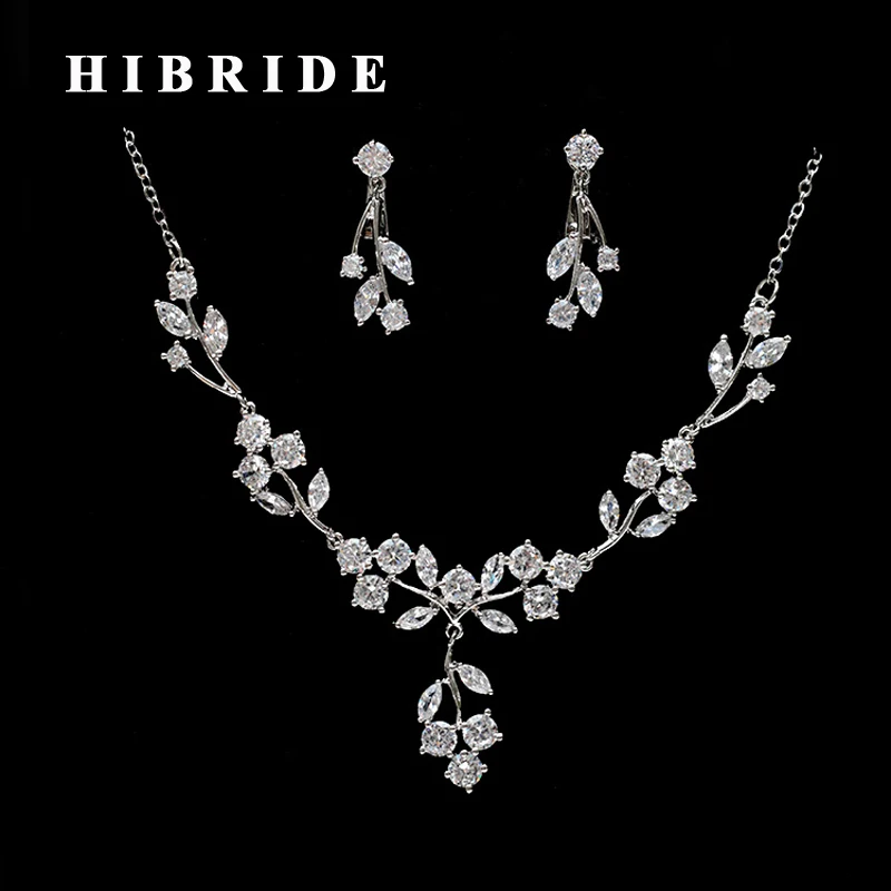 Новое поступление, элегантный дизайн в виде листьев HIBRIDE, длинная цепочка, кулон, ожерелье, серьги, комплект свадебных ювелирных украшений, а...
Новое поступление, элегантный дизайн в виде листьев HIBRIDE, длинная цепочка, кулон, ожерелье, серьги, комплект свадебных ювелирных украшений, а...
