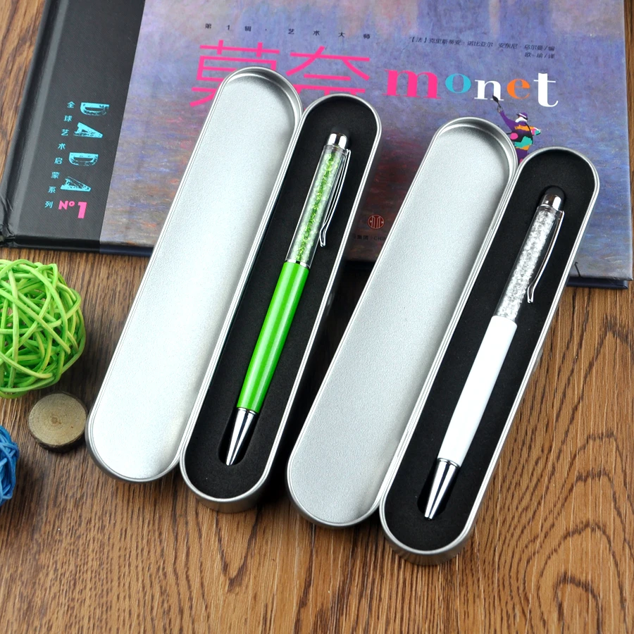 500pcs New Silver Metal style Tin Pencil case / metal Pen box / Fashion / Wholesale for 14cm crystal pen DIY LOGO Company Name
500pcs New Silver Metal style Tin Pencil case / metal Pen box / Fashion / Wholesale for 14cm crystal pen DIY LOGO Company Name