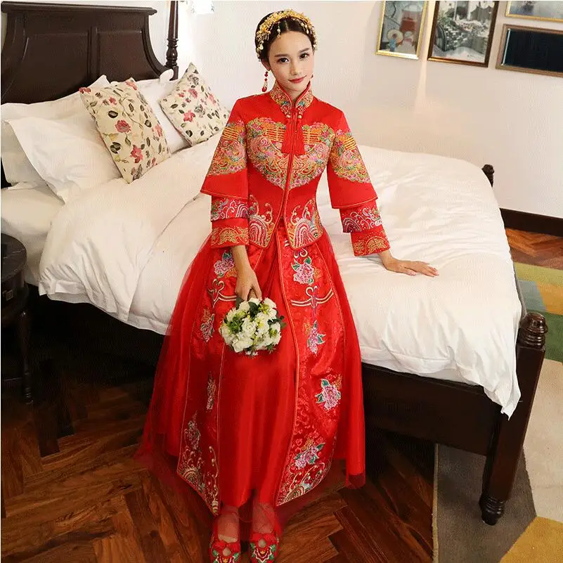 Shanghai Story Chinese Traditional Clothing Top + Skirt Cheongsam Wedding Women Flowers Ladies Retro China Wedding Dress
Shanghai Story Chinese Traditional Clothing Top + Skirt Cheongsam Wedding Women Flowers Ladies Retro China Wedding Dress
