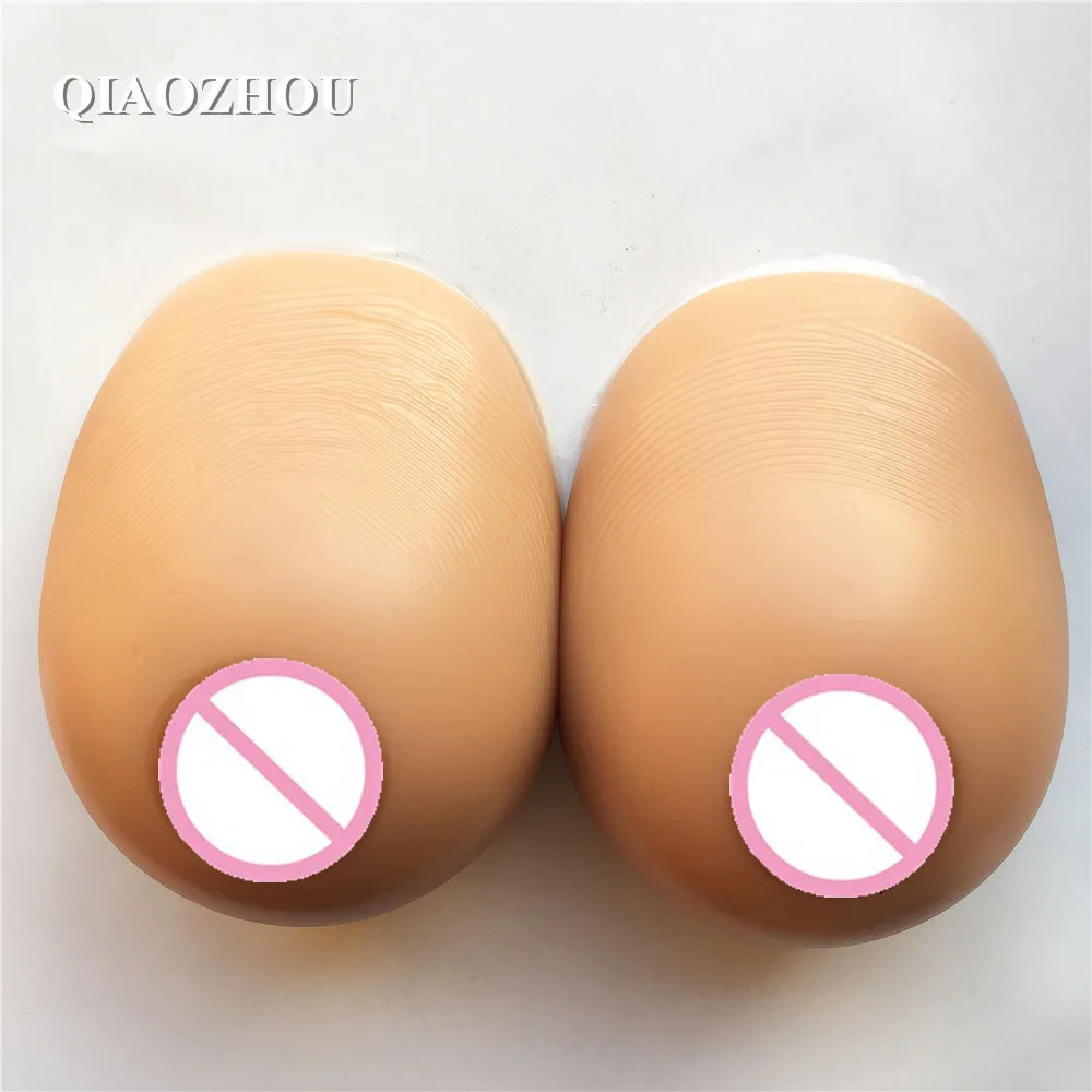 crossdresser big breasts 1400 g 90D E silicone tear drop realistic breast forms full soft tan skin brown color
crossdresser big breasts 1400 g 90D E silicone tear drop realistic breast forms full soft tan skin brown color