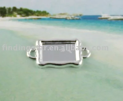 100 Silver plated Cabochon Settings Pendant Trays glue on bail picture frame rectangle link A12191SP
100 Silver plated Cabochon Settings Pendant Trays glue on bail picture frame rectangle link A12191SP