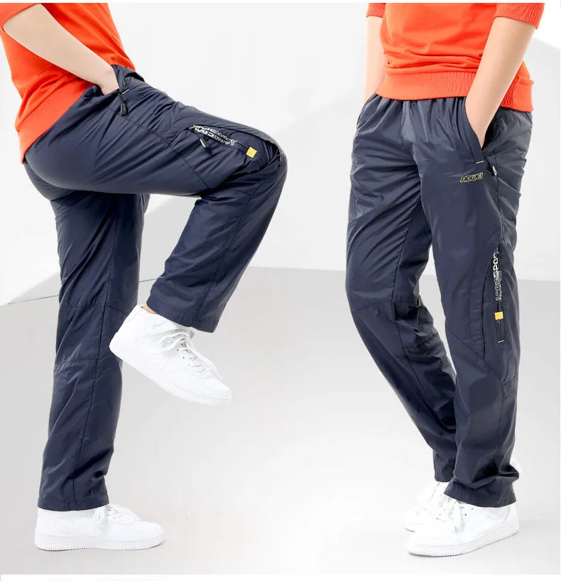 Boys pants children's outdoor sports trousers winter models big children's pants
Boys pants children's outdoor sports trousers winter models big children's pants