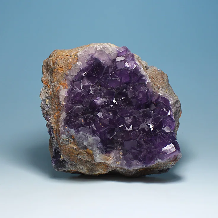 Hunan natural fluorite rocks / ornamental stones / mineral crystal / Stone ore / Collections / teaching specimens
Hunan natural fluorite rocks / ornamental stones / mineral crystal / Stone ore / Collections / teaching specimens