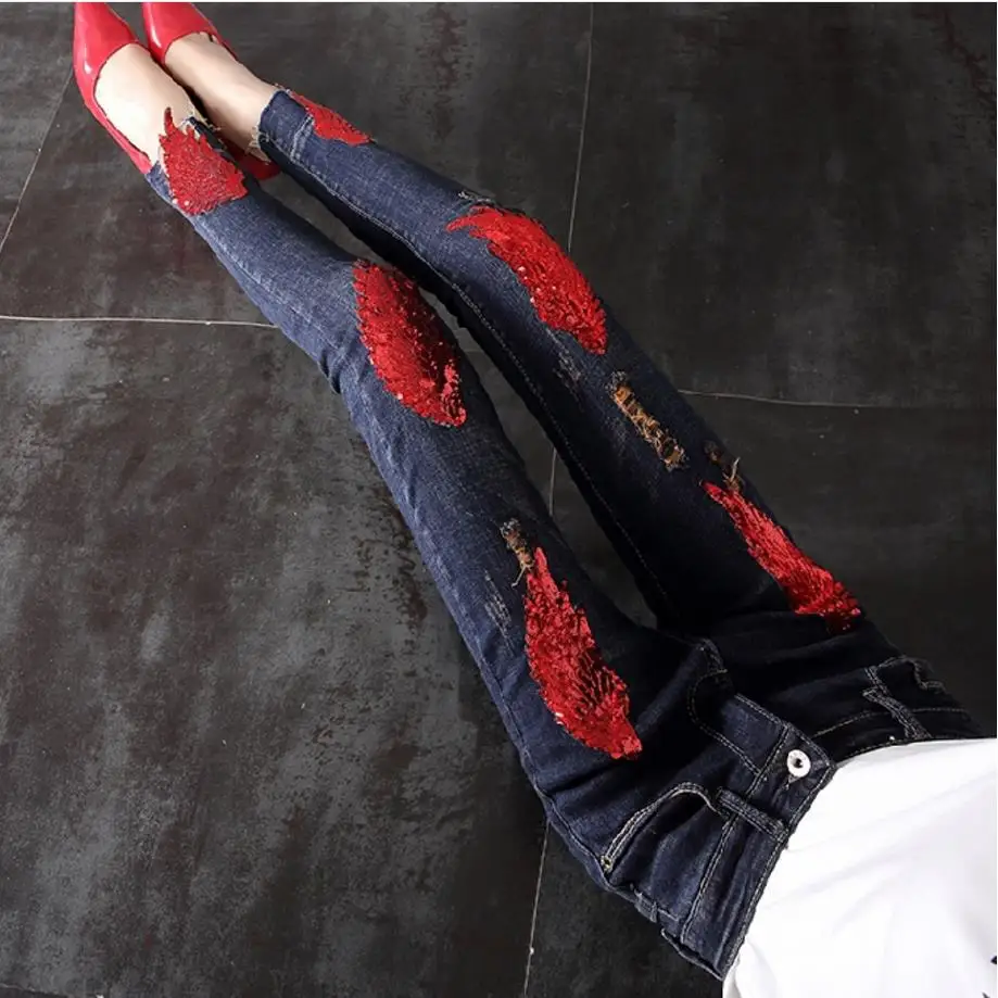 2020 Autumn New Fashion Embroidery Women Ripped Jeans Hole sequined Denim Women skinny Jeans
2020 Autumn New Fashion Embroidery Women Ripped Jeans Hole sequined Denim Women skinny Jeans