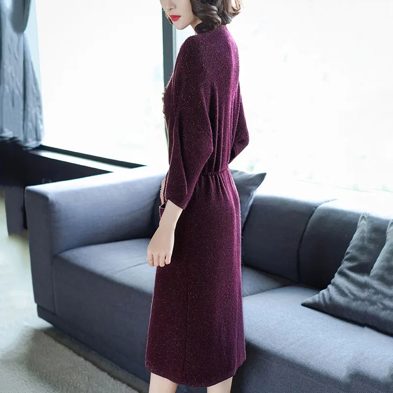Women dress Embroidered sweater female new high collar forks loose wild long sweater knit dress women large dress women
Women dress Embroidered sweater female new high collar forks loose wild long sweater knit dress women large dress women