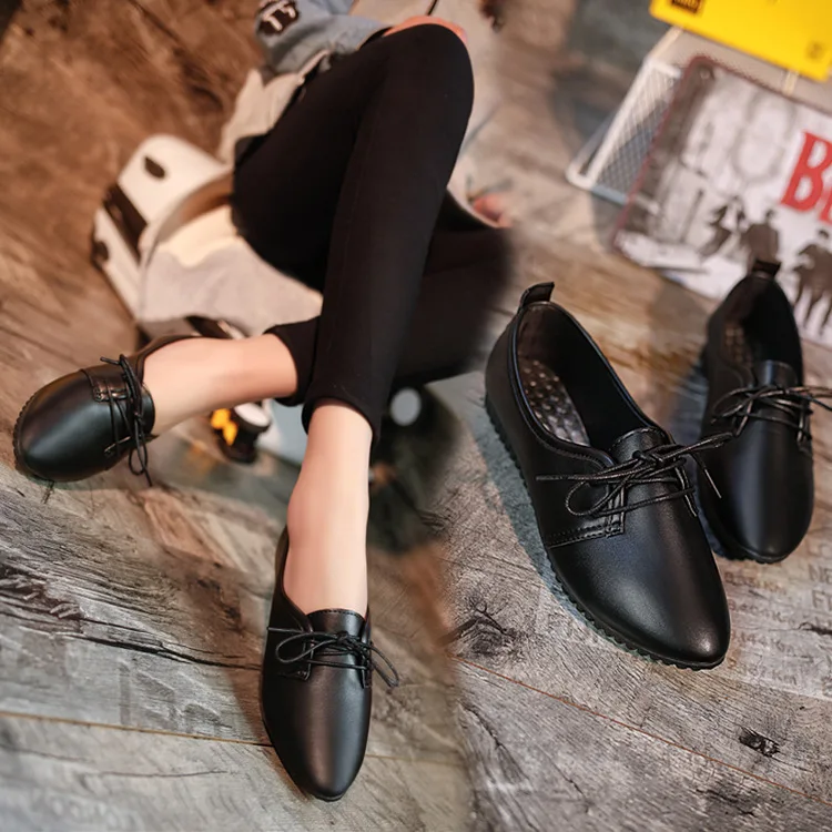 New Women Flats Shoes PU Leather Lace-Up Breathable Pointed Toe Cross-tied Shallow White Solid Casual Lady Loafers Female Shoes
New Women Flats Shoes PU Leather Lace-Up Breathable Pointed Toe Cross-tied Shallow White Solid Casual Lady Loafers Female Shoes