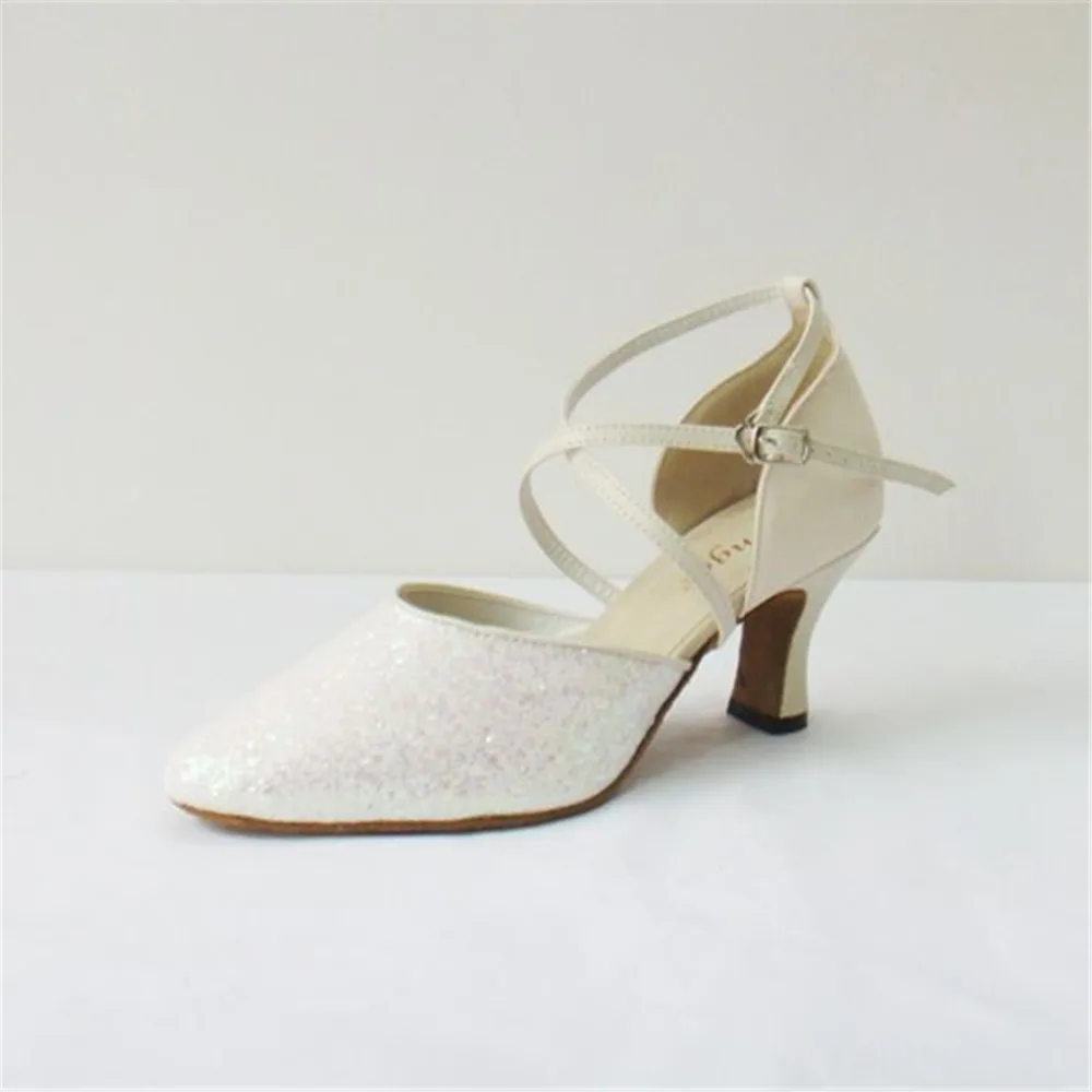 PU and Giltter Dancing Shoes For Women 4.5-8.5 cm Heel Ladies Ballroom Salsa Dance Shoes zapatos de baile latino mujer JYG425
PU and Giltter Dancing Shoes For Women 4.5-8.5 cm Heel Ladies Ballroom Salsa Dance Shoes zapatos de baile latino mujer JYG425