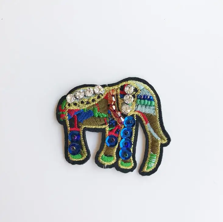 Elephant Sequin Patches Brooch Beaded Applique Patches Vintage Embroidered Badge Fabric Patch Fashion Clothing DIY Decoration
Elephant Sequin Patches Brooch Beaded Applique Patches Vintage Embroidered Badge Fabric Patch Fashion Clothing DIY Decoration
