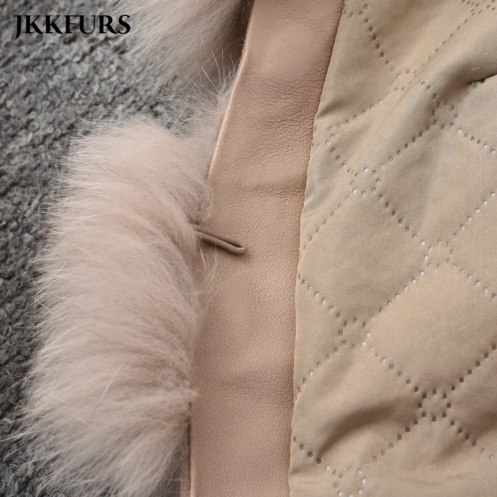BIG SALE FREE SHIPPING Hot New Natural Fox Fur Vest Real Fox Fur Gilet Winter High Quality Women Genuine Fur S7426
BIG SALE FREE SHIPPING Hot New Natural Fox Fur Vest Real Fox Fur Gilet Winter High Quality Women Genuine Fur S7426