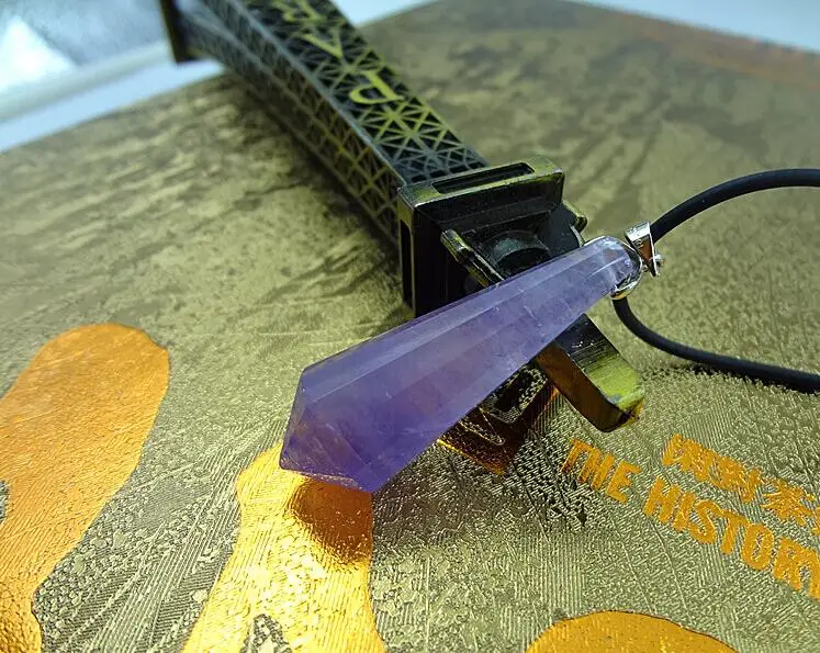 Natural amethystt facet pendulum pendant Amethystt big satellite Amethystt pendulum lovers
Natural amethystt facet pendulum pendant Amethystt big satellite Amethystt pendulum lovers