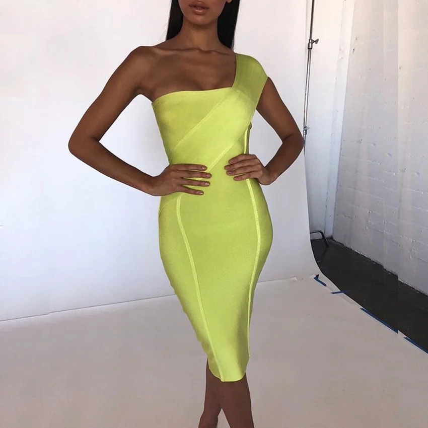 Bevenccel New Summer Elegant One Shoulder Bandage Dress Women 2020 Sleeveless Bodycon Evening Party Dress Vestidos Club Dress
Bevenccel New Summer Elegant One Shoulder Bandage Dress Women 2020 Sleeveless Bodycon Evening Party Dress Vestidos Club Dress
