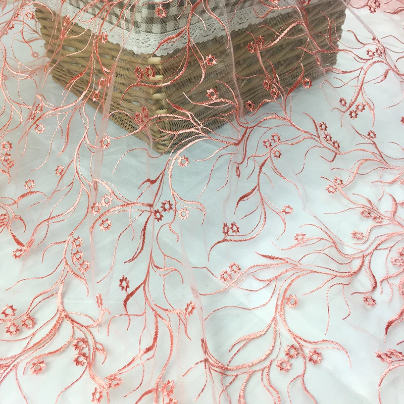 2Yards/lot Lastest Design 2018 Mesh Embroidery Lace Fabric High Quality Nigerian French Lace African Lace Fabric For Party Dress
2Yards/lot Lastest Design 2018 Mesh Embroidery Lace Fabric High Quality Nigerian French Lace African Lace Fabric For Party Dress