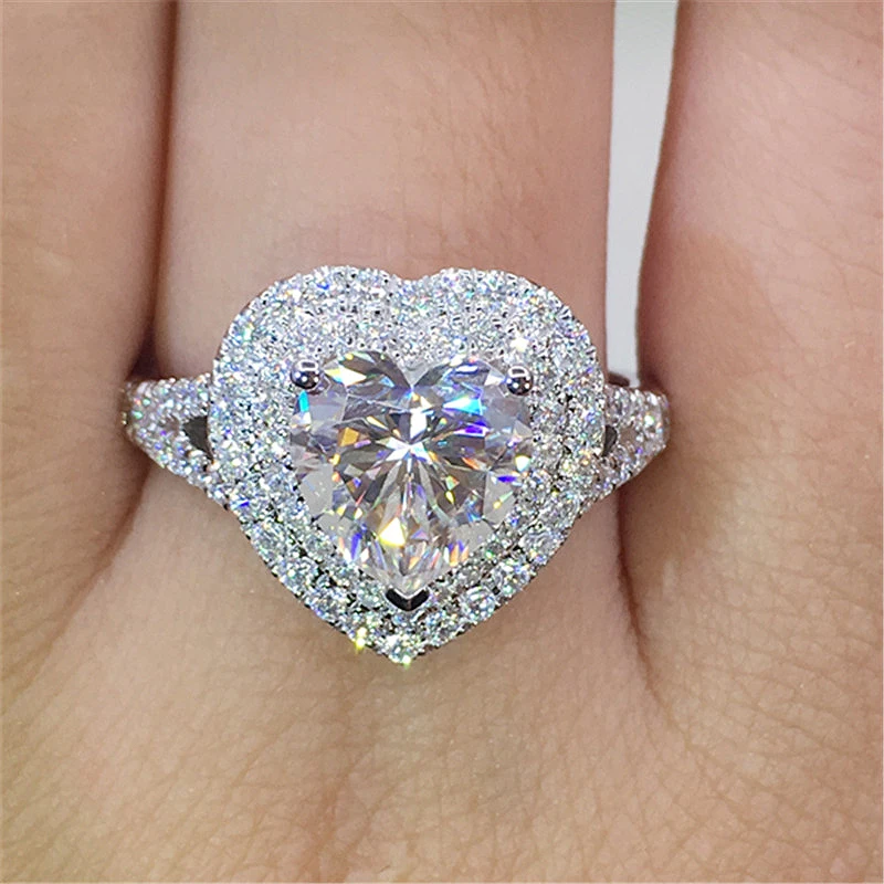 Solid 18K White Gold 1ct Heart Engagement Bridal Set Halo Moissanite Ring Set for Women
Solid 18K White Gold 1ct Heart Engagement Bridal Set Halo Moissanite Ring Set for Women
