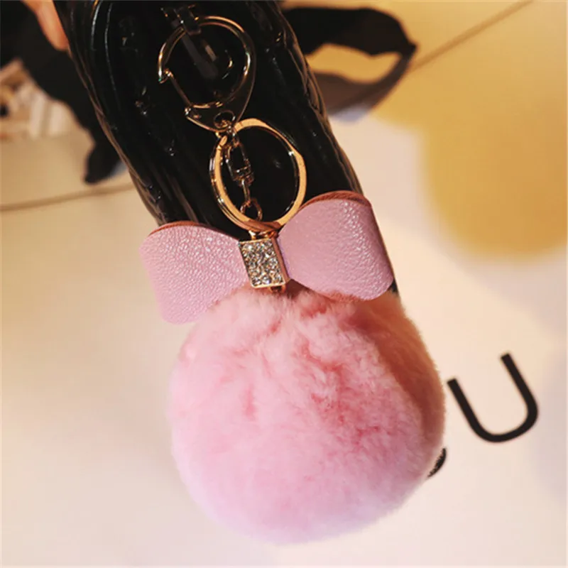 Korean Version of The Creative Rex Rabbit Hair Ball Crystal PU Bow Fur Bag Pendant Hair Ball Fashion Car Keychain Llavero Pompon
Korean Version of The Creative Rex Rabbit Hair Ball Crystal PU Bow Fur Bag Pendant Hair Ball Fashion Car Keychain Llavero Pompon