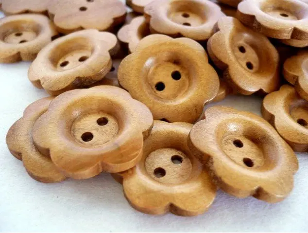 Set of 100pcs pack 20mm Medium Flower Crafted, Wood, Wooden Button wholesale free shipping
Set of 100pcs pack 20mm Medium Flower Crafted, Wood, Wooden Button wholesale free shipping