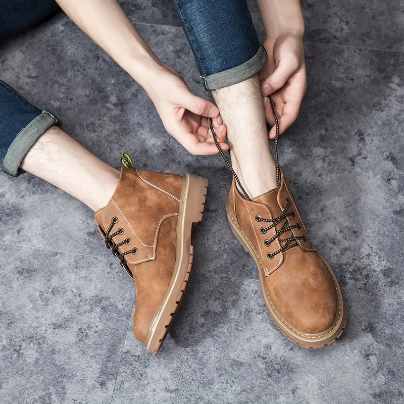 2018 New Men Boots Autumn Winter Ankle Boots Fashion Footwear Lace Up Shoes Men High Quality Vintage Men Shoes
2018 New Men Boots Autumn Winter Ankle Boots Fashion Footwear Lace Up Shoes Men High Quality Vintage Men Shoes